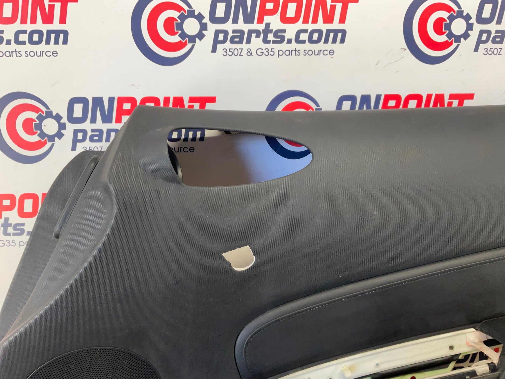 2006 Nissan 350Z Passenger Right Interior Door Panel 80900 OEM 23BC9E8 - On Point Parts Inc