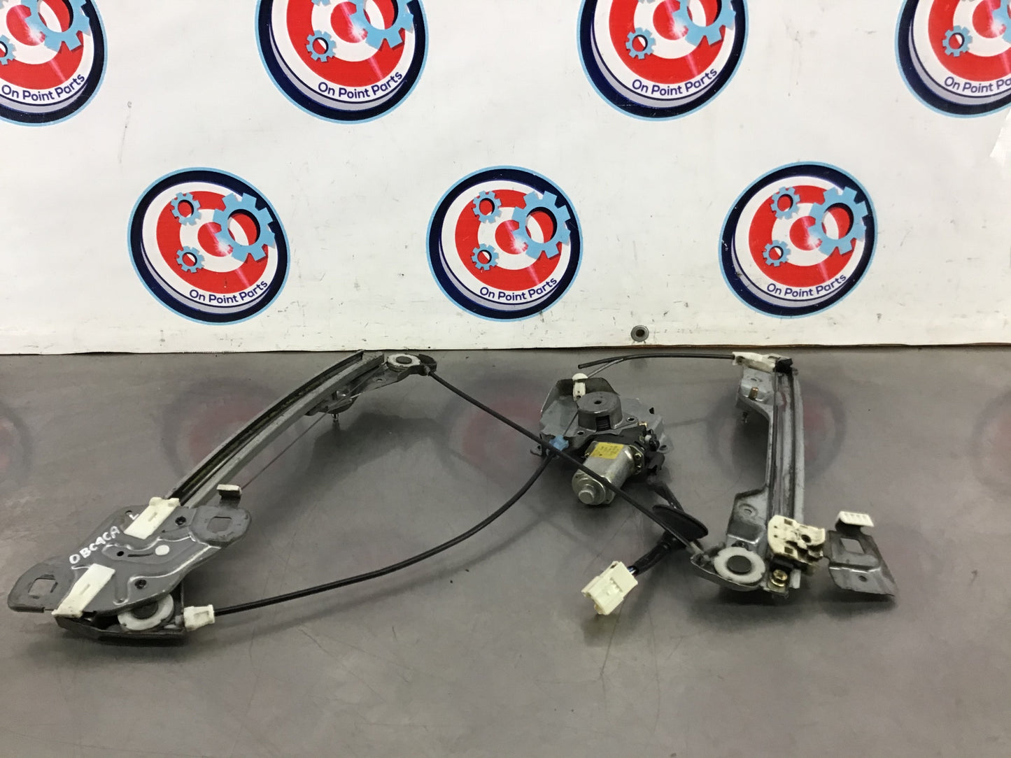 2003 Nissan 350Z Driver Left Window Regulator Motor OEM 0BC4CA - On Point Parts Inc