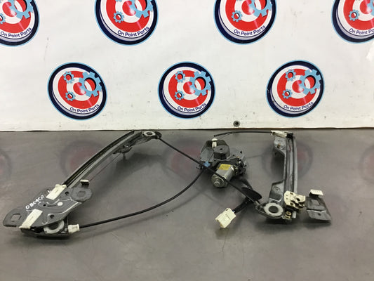 2003 Nissan 350Z Driver Left Window Regulator Motor OEM 0BC4CA - On Point Parts Inc